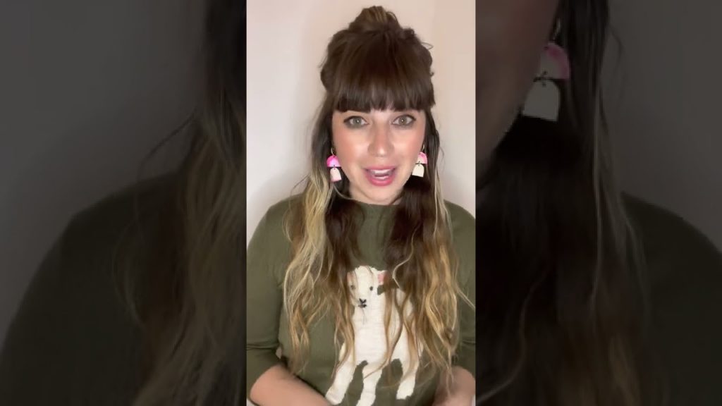 Christina Kantzavelos