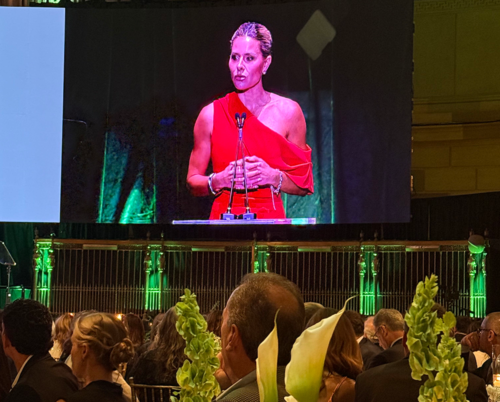 Project Lyme 10th Anniversary Gala Brings Lyme Disease Researchers, Doctors, Advocates and Patients Together in NYC 9 Krista Williams hosts the Project Lyme 10th Anniversary Gala